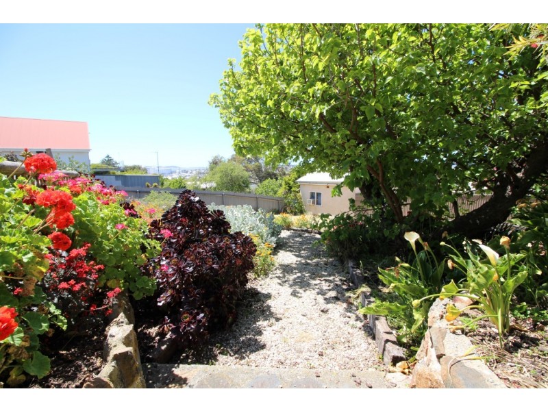 13 Hamp Street, Port Lincoln SA 5606