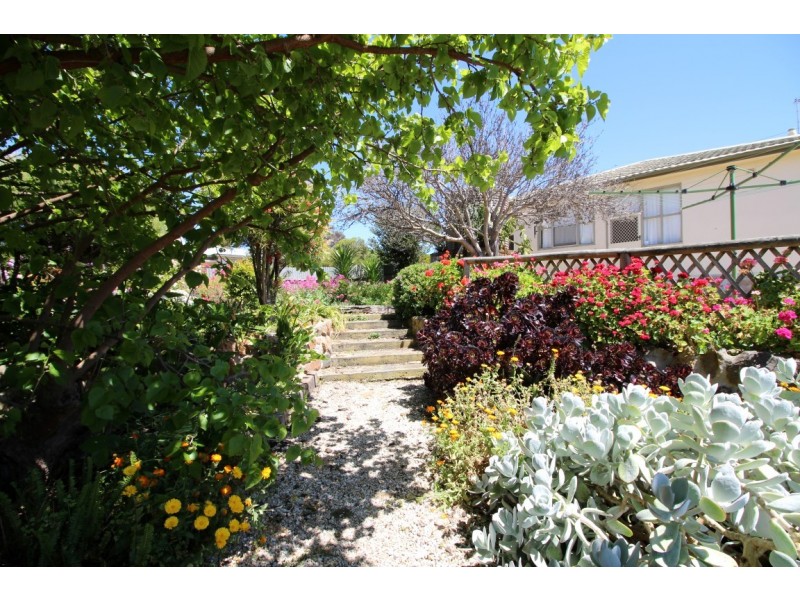 13 Hamp Street, Port Lincoln SA 5606