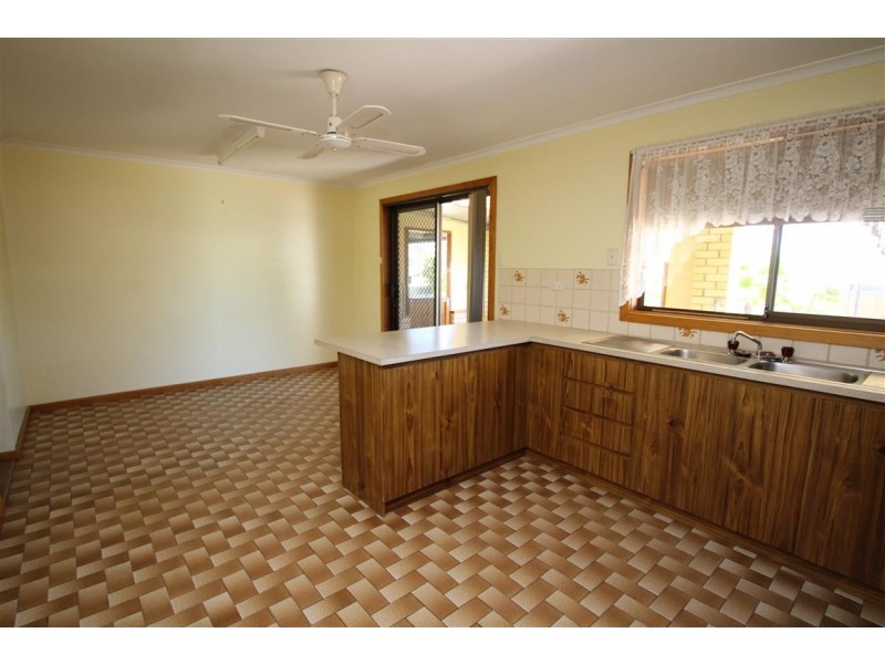 27 Monash Road, Port Lincoln SA 5606