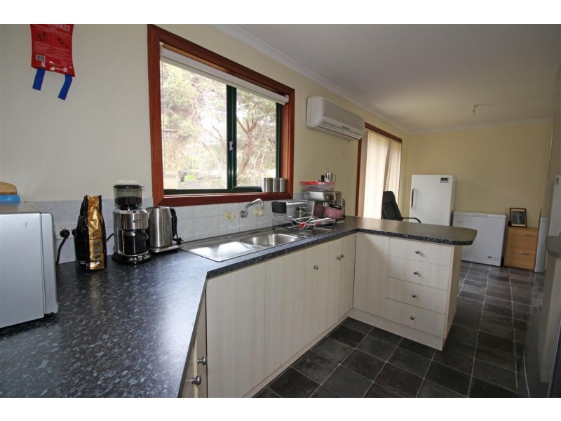 40 Miltalie Avenue, Port Lincoln SA 5606