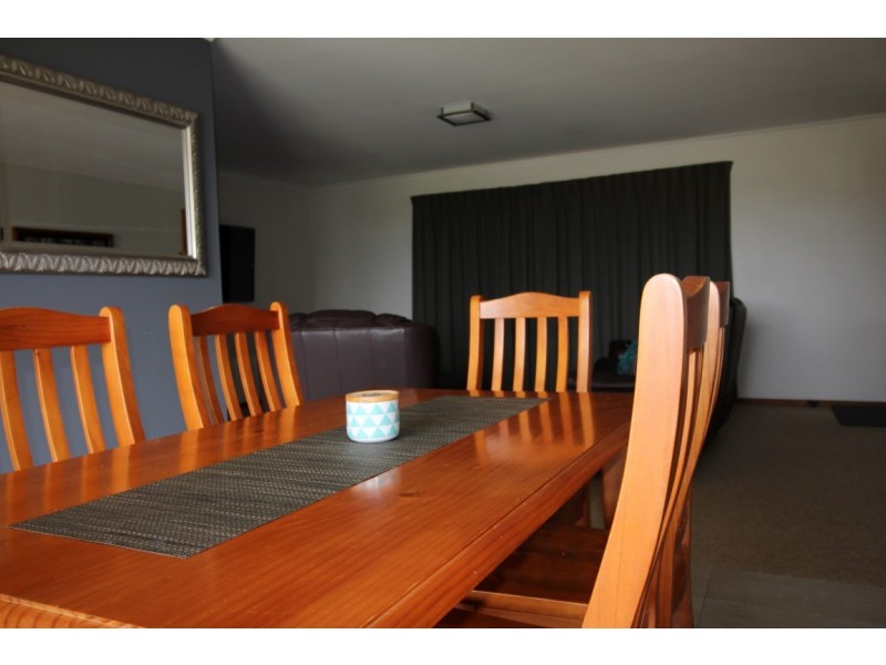 1 Robertson Road, Port Lincoln SA 5606