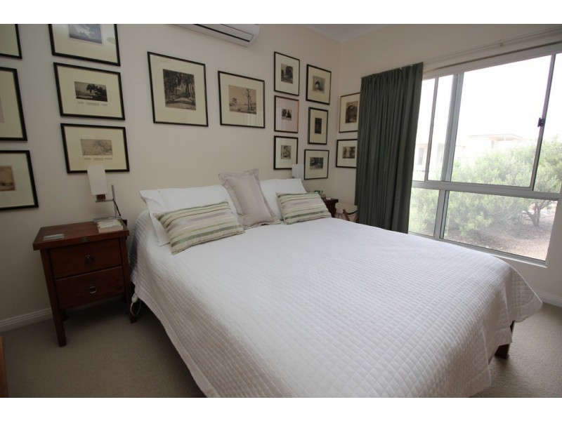 23 Endeavour Court, Coffin Bay SA 5607