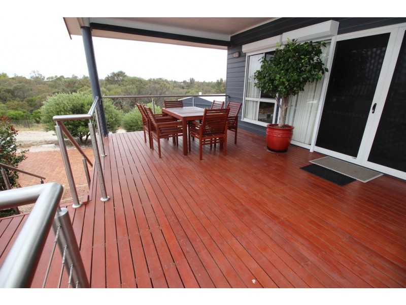 23 Endeavour Court, Coffin Bay SA 5607