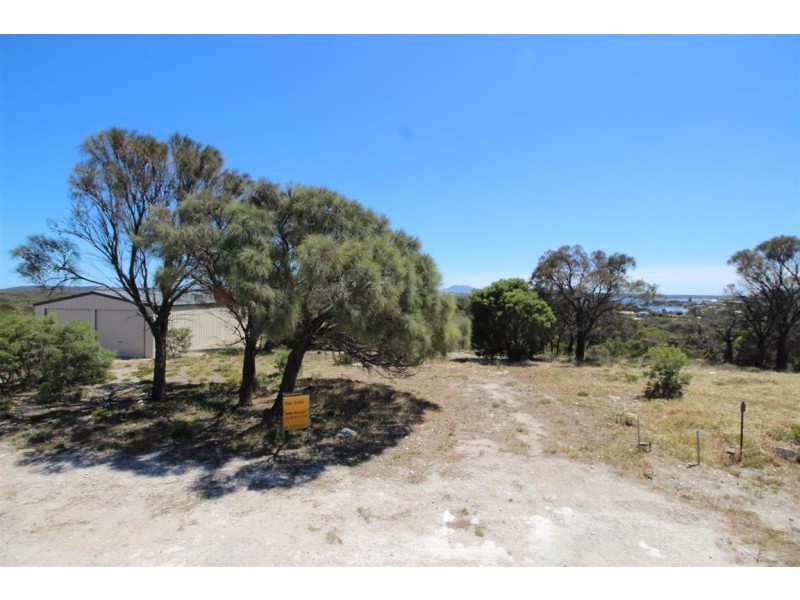 24 Sarah Court, Coffin Bay SA 5607