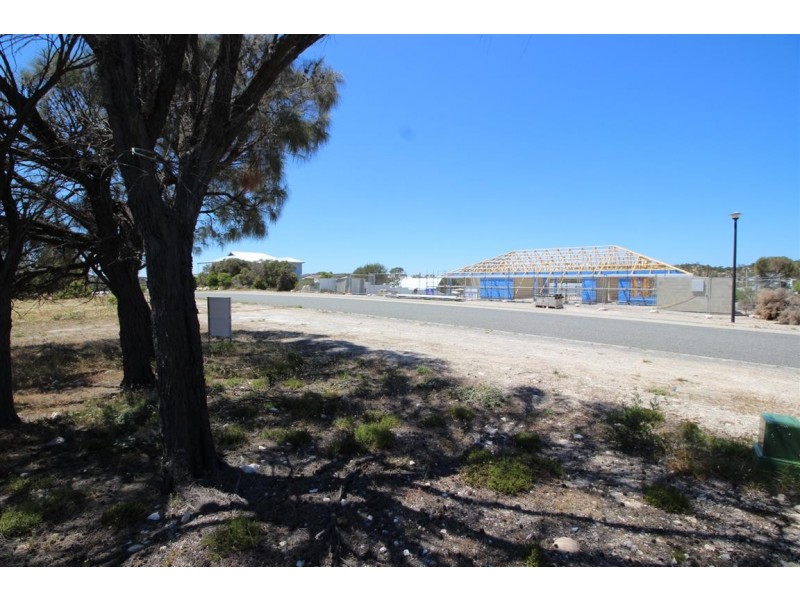 24 Sarah Court, Coffin Bay SA 5607