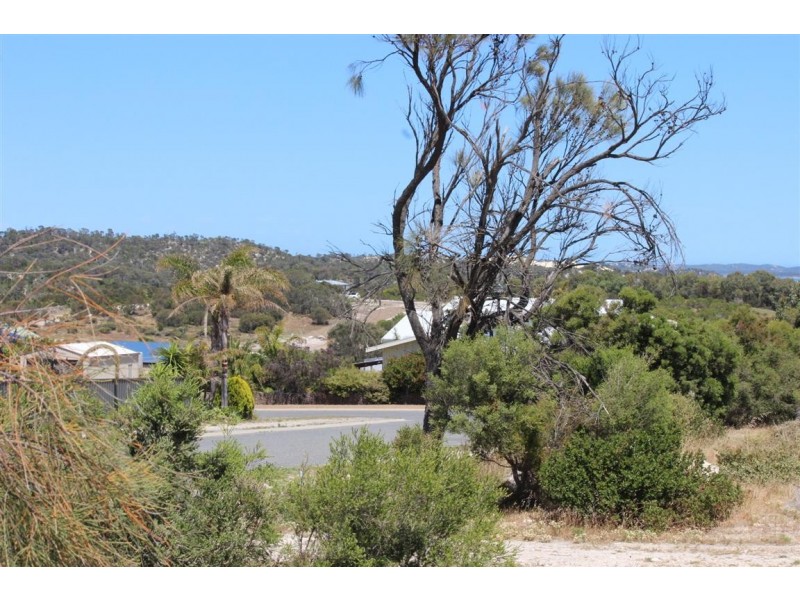 24 Sarah Court, Coffin Bay SA 5607