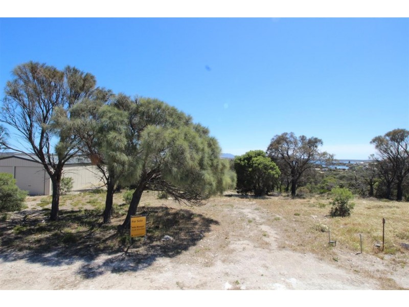 24 Sarah Court, Coffin Bay SA 5607