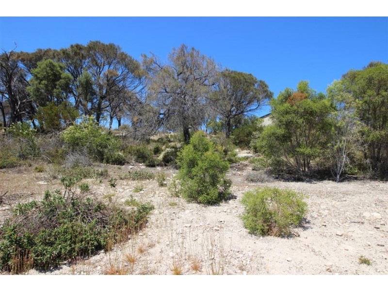 24 Sarah Court, Coffin Bay SA 5607