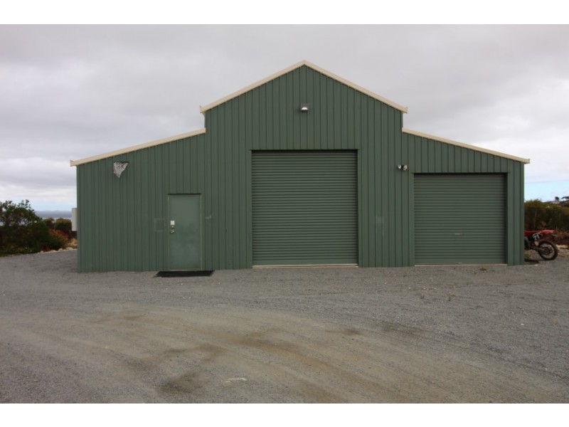 73 Kurara Road, Port Lincoln SA 5606