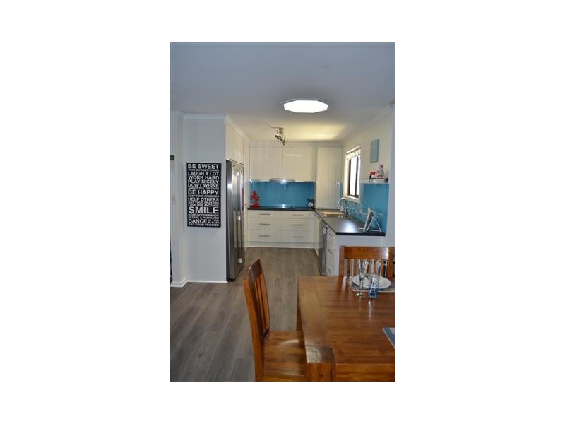 1 Burnett Street, Tumby Bay SA 5605