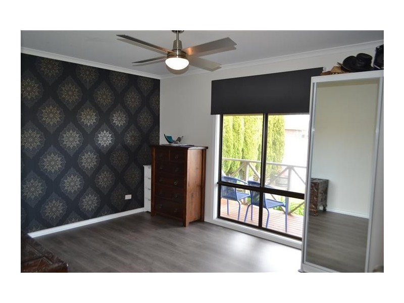 1 Burnett Street, Tumby Bay SA 5605