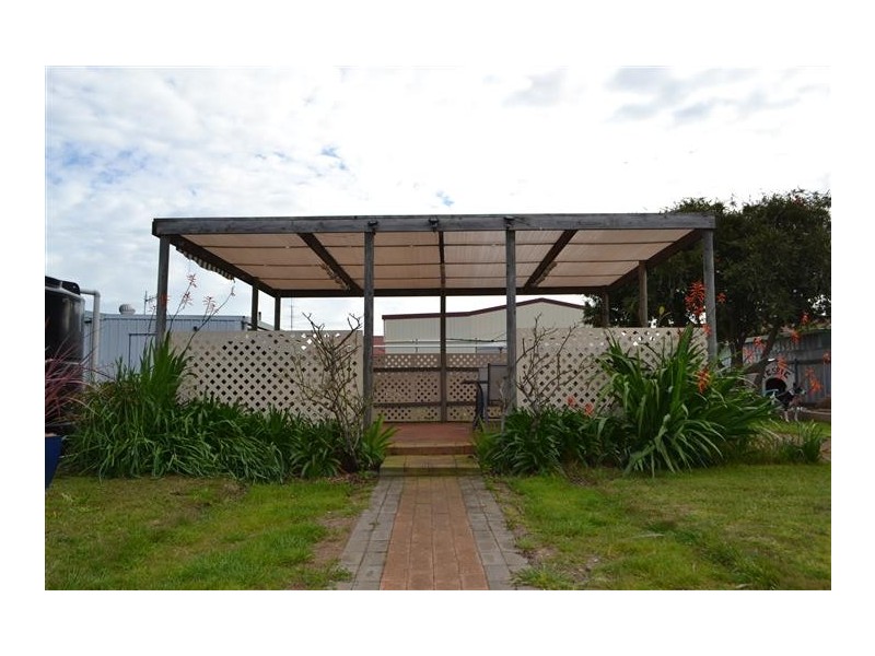 1 Burnett Street, Tumby Bay SA 5605