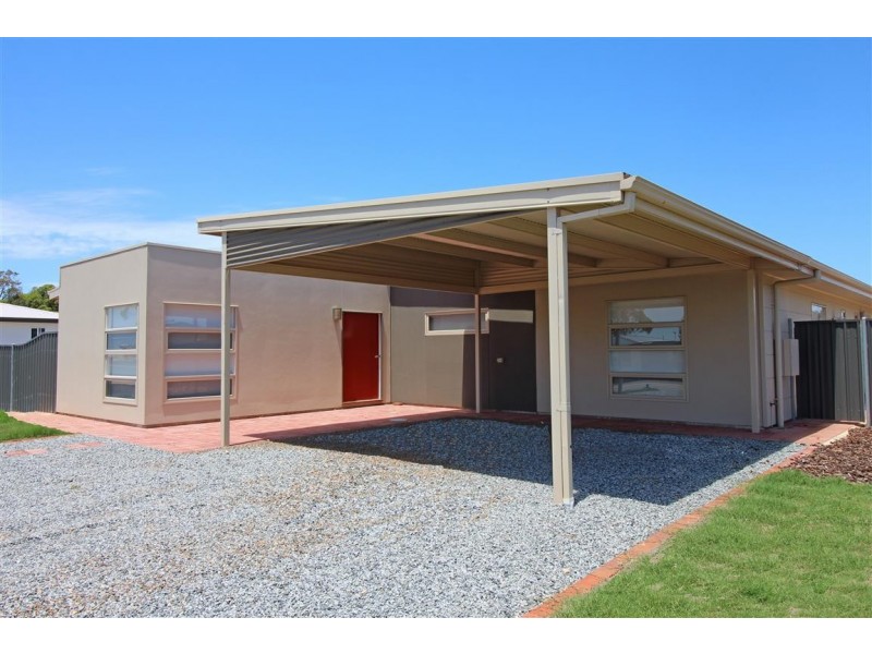 9 Benjamin Road, Poonindie SA 5607