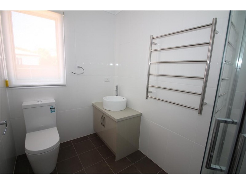 9 Benjamin Road, Poonindie SA 5607