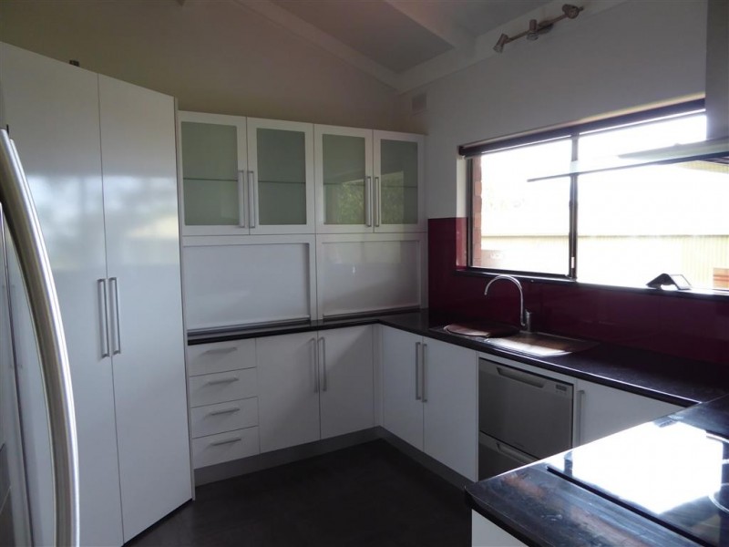 14 Angas Street, Port Lincoln SA 5606