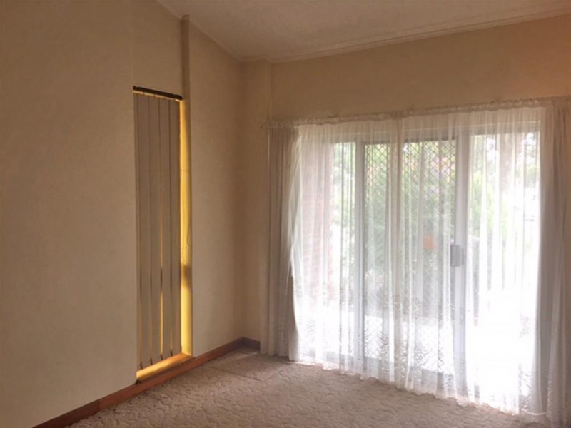 32-34 Tumby Bay Road, Cummins SA 5631