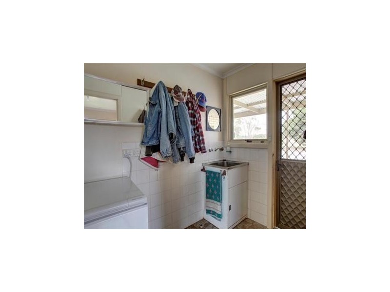 842 Flinders Highway, Port Lincoln SA 5606