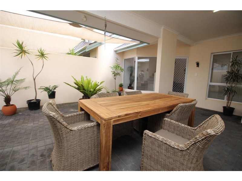 1/145 Esplanade, Coffin Bay SA 5607