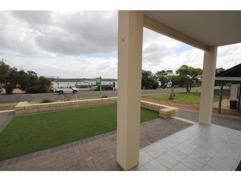 1/145 Esplanade, Coffin Bay SA 5607