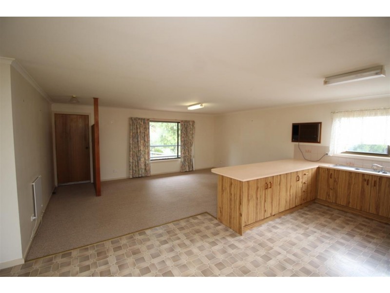 6 Douglas Street, Coffin Bay SA 5607