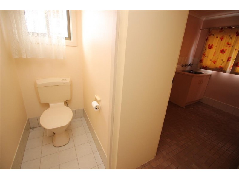 6 Douglas Street, Coffin Bay SA 5607