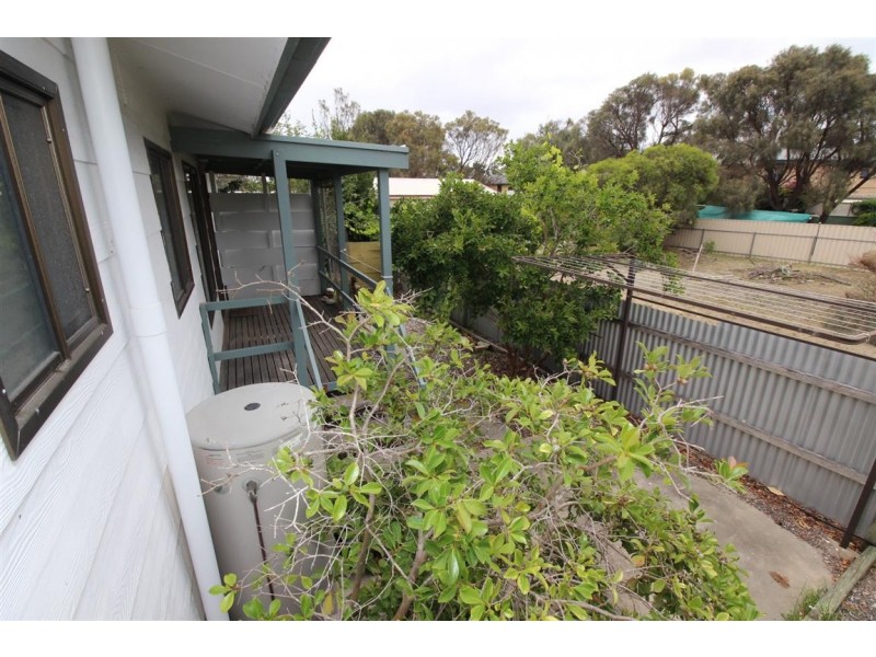 6 Douglas Street, Coffin Bay SA 5607