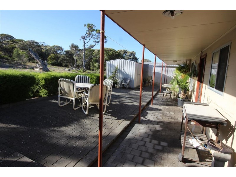 21 Pine Crescent, Coffin Bay SA 5607