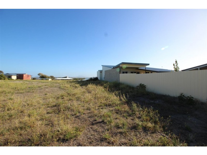 9 Sarah Court, Coffin Bay SA 5607