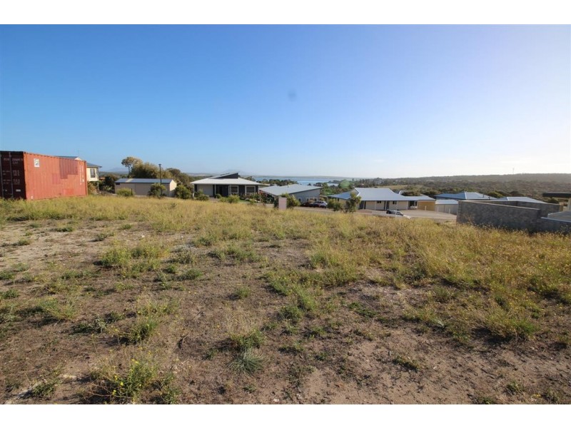 9 Sarah Court, Coffin Bay SA 5607