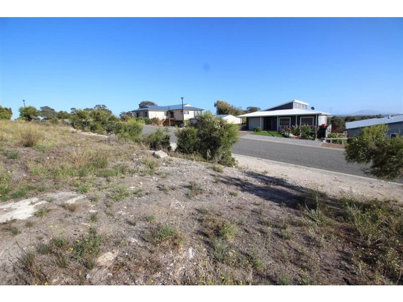 9 Sarah Court, Coffin Bay SA 5607