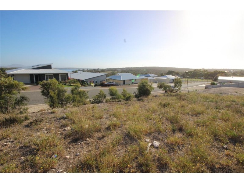 9 Sarah Court, Coffin Bay SA 5607
