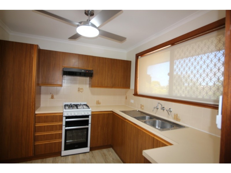 2/13 Margaret Avenue, Port Lincoln SA 5606
