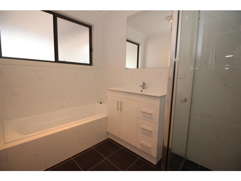 16 Tea Tree Court, Coffin Bay SA 5607