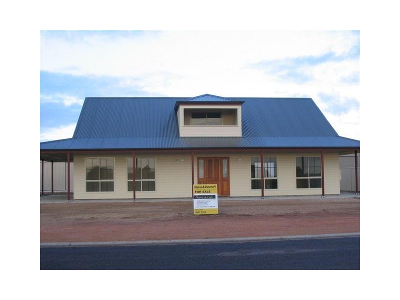 14 Berryman Street, Tumby Bay SA 5605