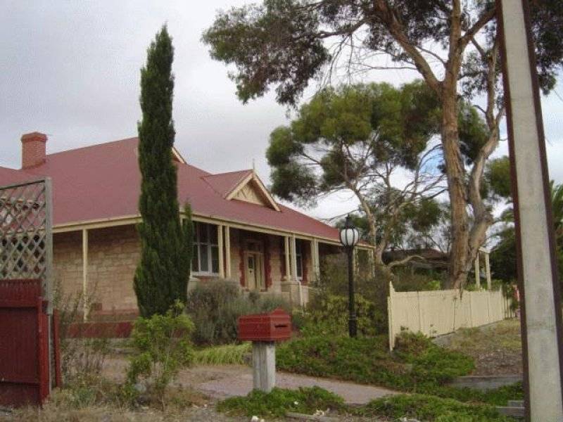 8 Edinburgh Street, Port Lincoln SA 5606