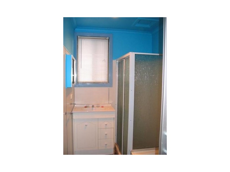 11 Laube Street, Cummins SA 5631