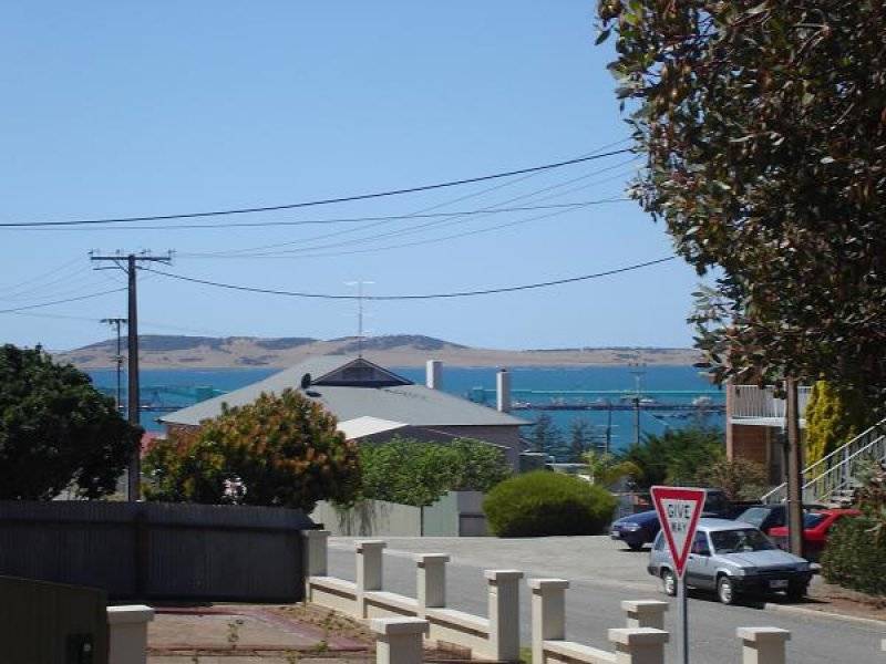5 Clyde Street, Port Lincoln SA 5606