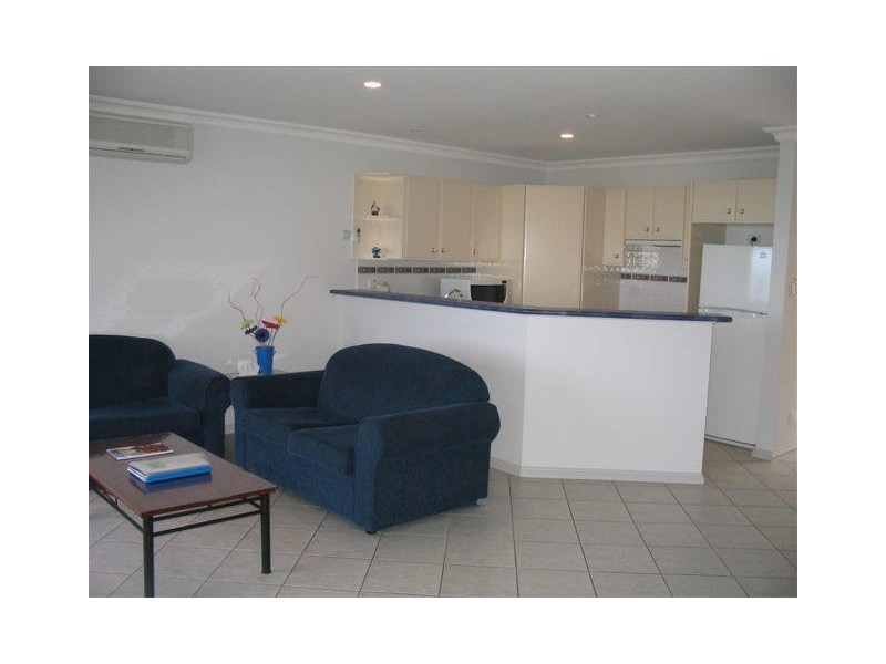 1-4  1 North Terrace, Tumby Bay SA 5605