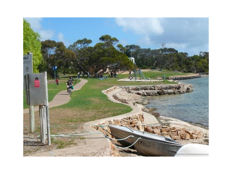 34 Shepperd Avenue, Coffin Bay SA 5607