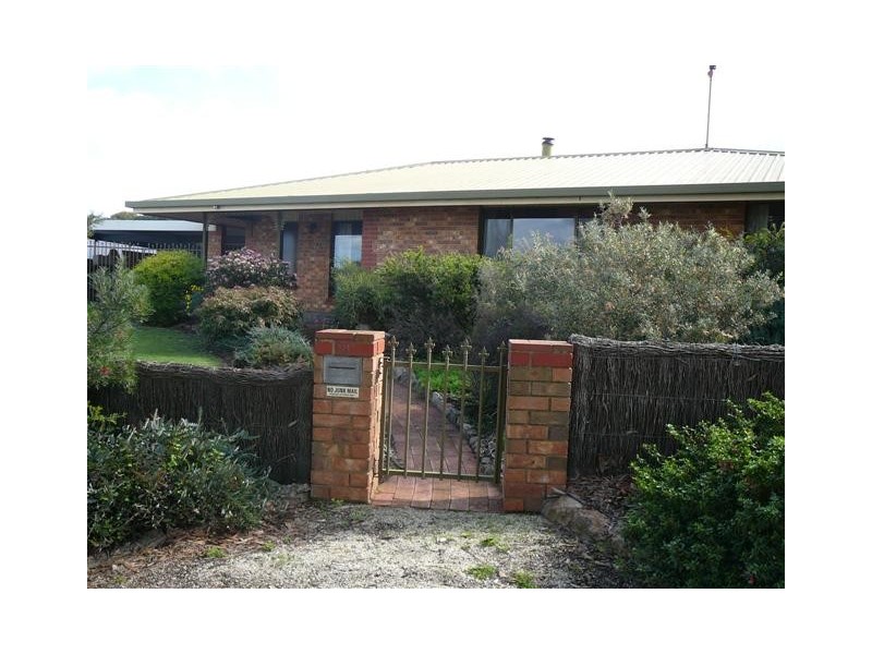 18 Hill Place, Port Lincoln SA 5606