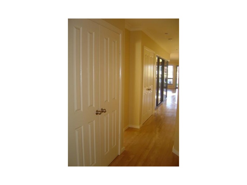 2/5 Sailfish Drive, Port Lincoln SA 5606
