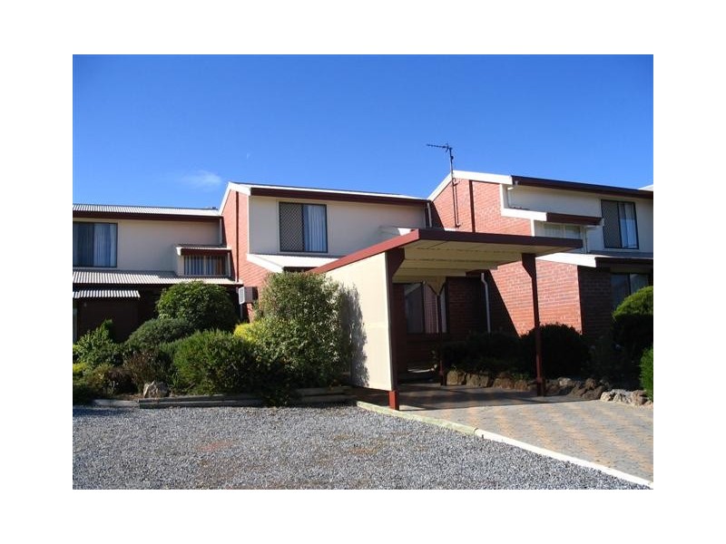 6/5 Lipson Place, Port Lincoln SA 5606