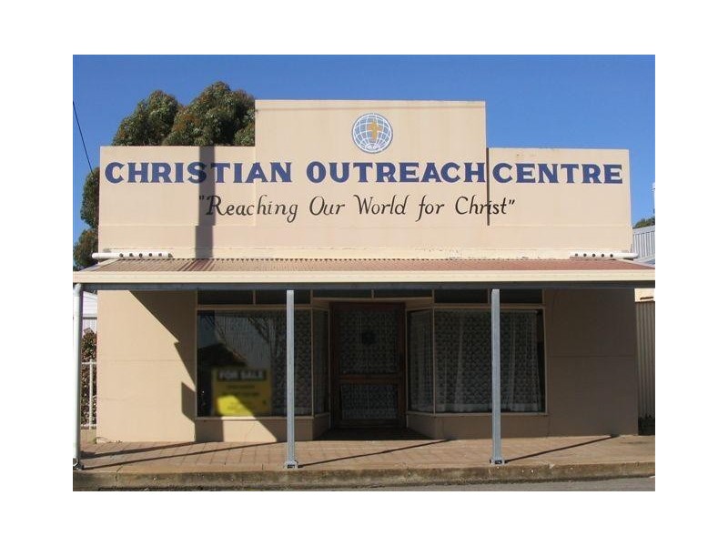 22 Railway Terrace, Cummins SA 5631