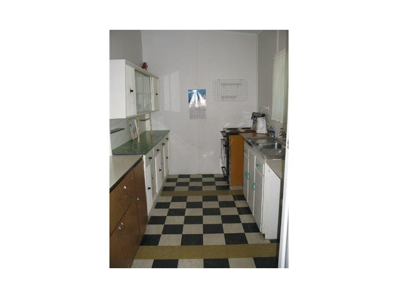 5 Robert Street, Tumby Bay SA 5605