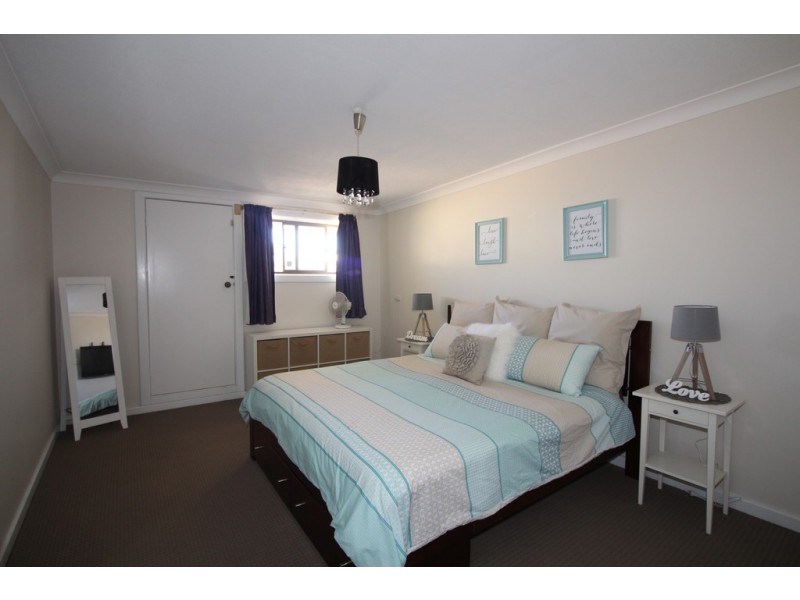 17 Pearson Ave, Port Lincoln SA 5606