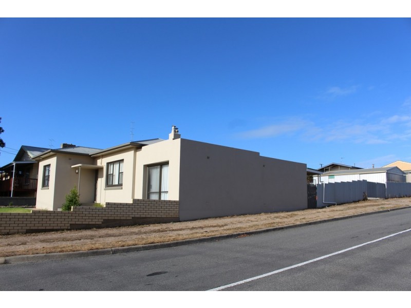 17 Pearson Ave, Port Lincoln SA 5606