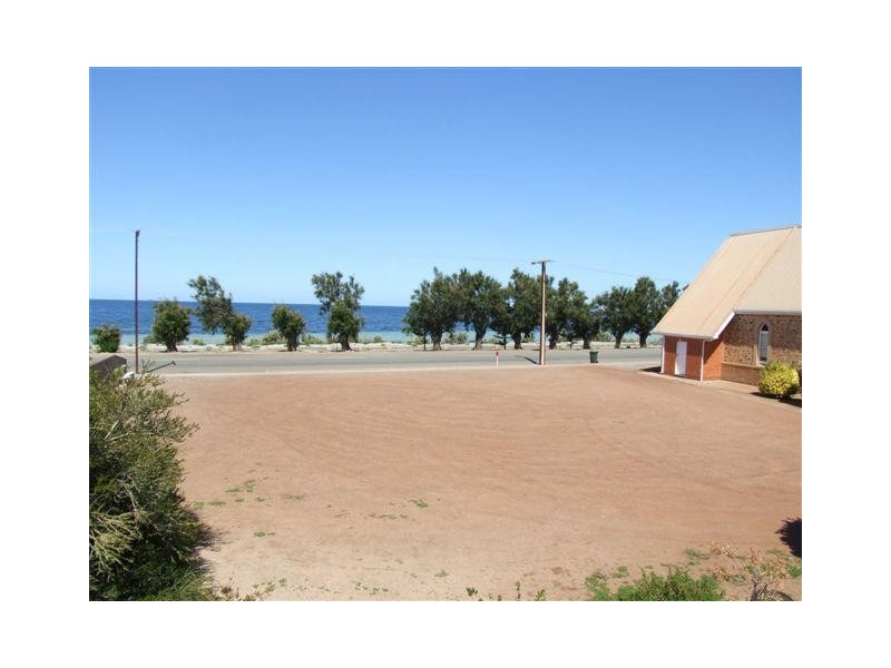 1 Brock Street, Tumby Bay SA 5605