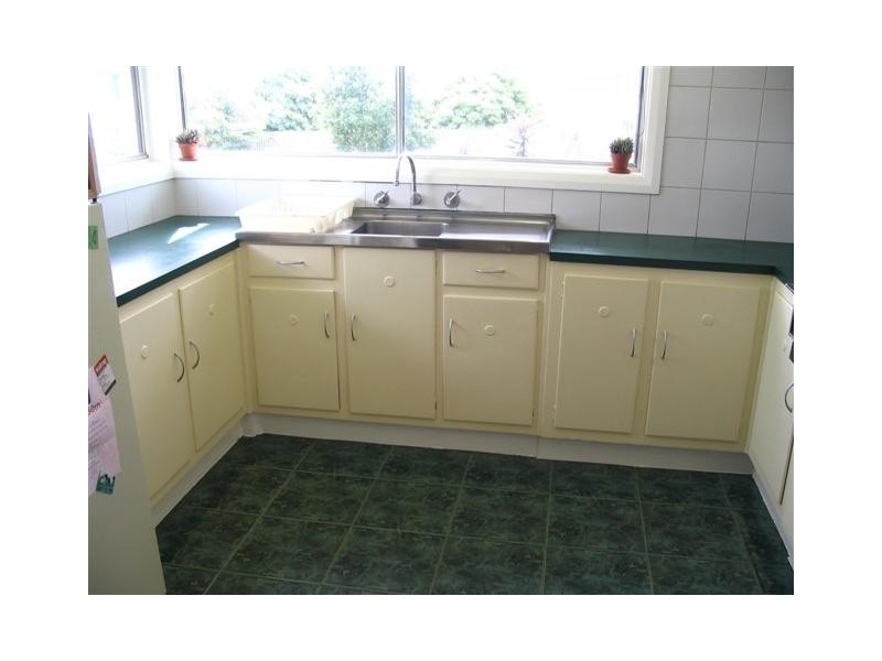 13 Coral Street, Port Lincoln SA 5606