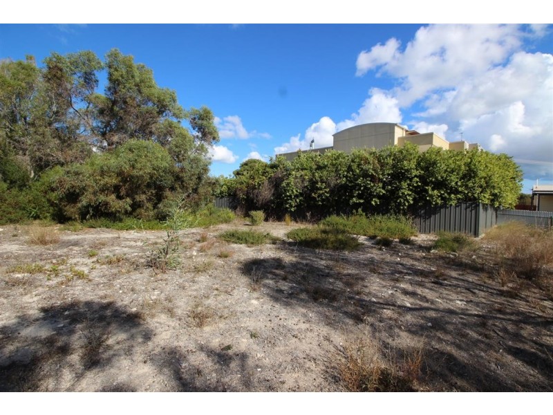 16 Douglas Street, Coffin Bay SA 5607