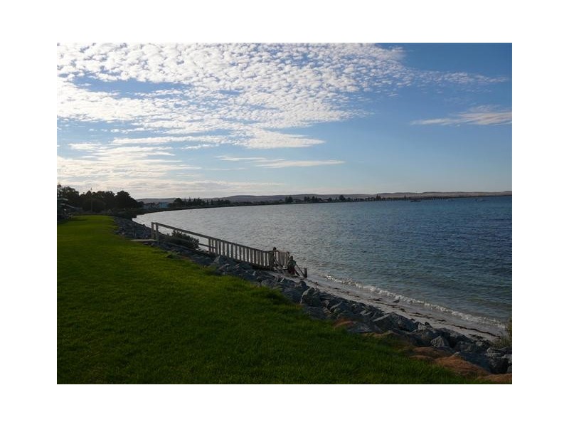 21 Elfrieda Drive, Tumby Bay SA 5605